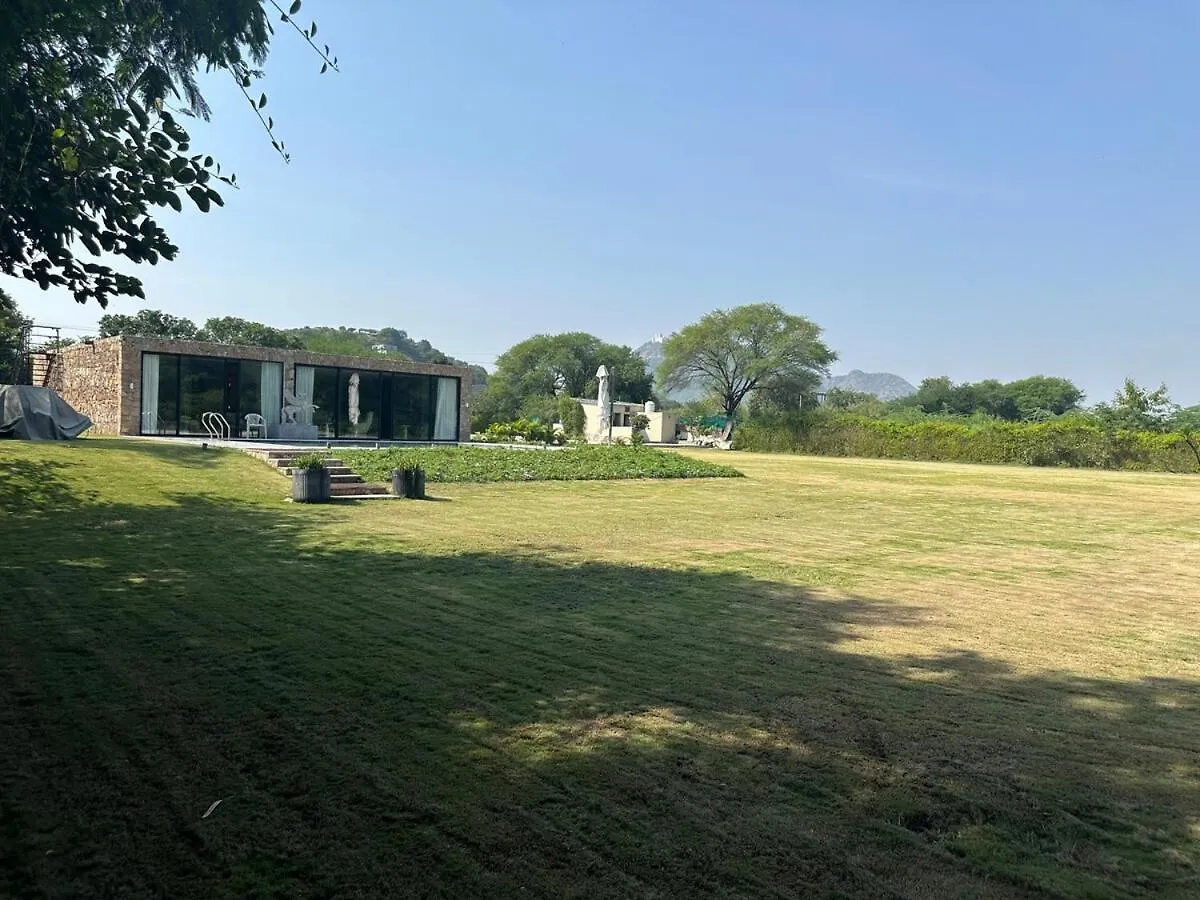 Kesar Farm House On The Lake Udajpur